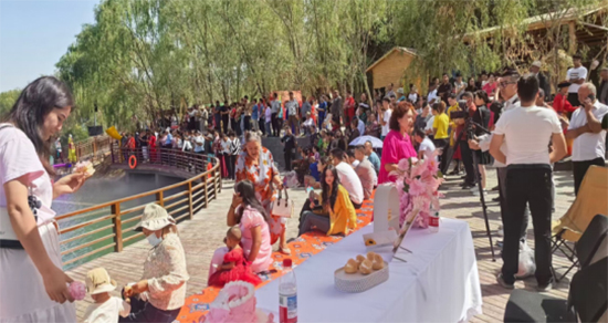 宗郎灵泉景区焕新归来,《冰川之珠》实景秀引千人打卡